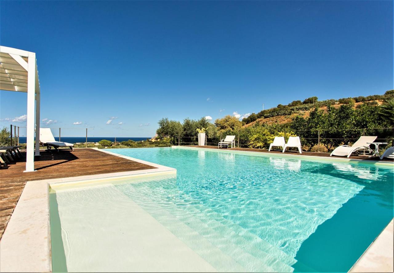 Villa Maria Una Finestra Sul Mare Valderice Exteriör bild