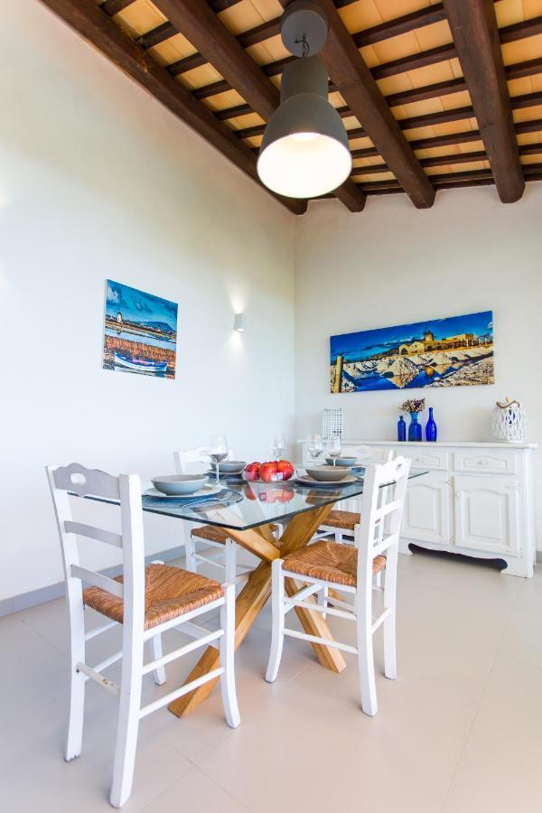 Villa Maria Una Finestra Sul Mare Valderice Exteriör bild