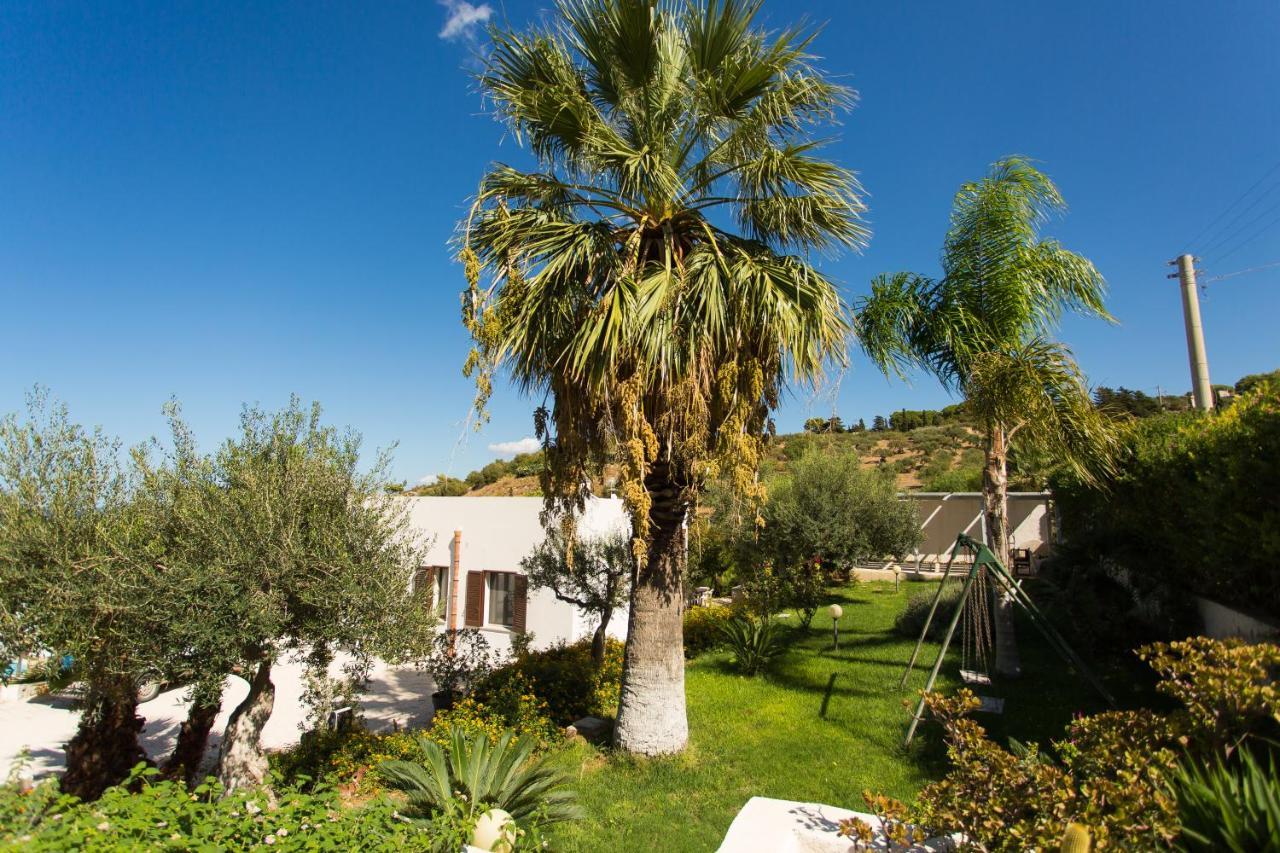 Villa Maria Una Finestra Sul Mare Valderice Exteriör bild